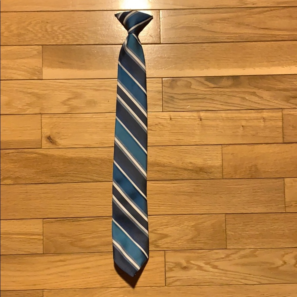 Clip tie